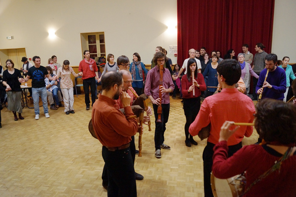 2013-11-23 veillee-cadanses-folk (108)