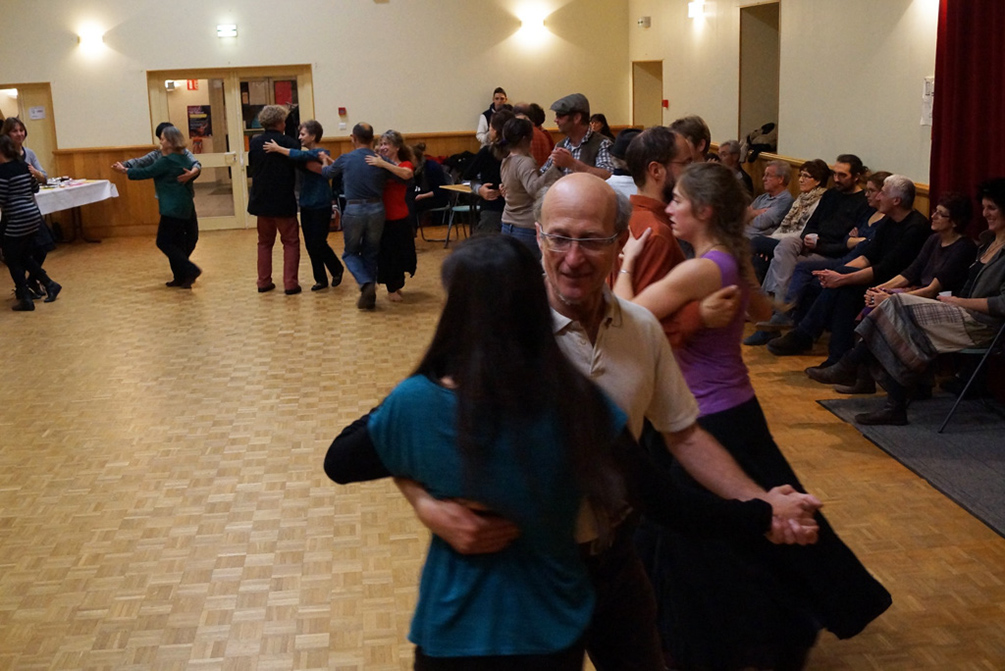 2013-11-23 veillee-cadanses-folk (175)