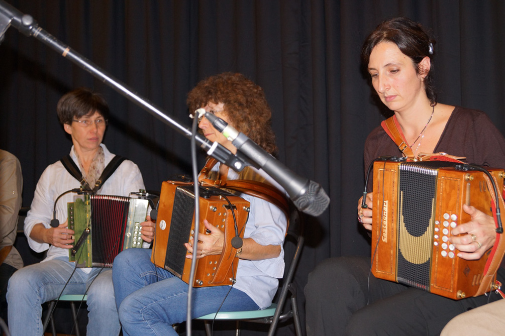 2013-11-23 veillee-cadanses-folk (162)