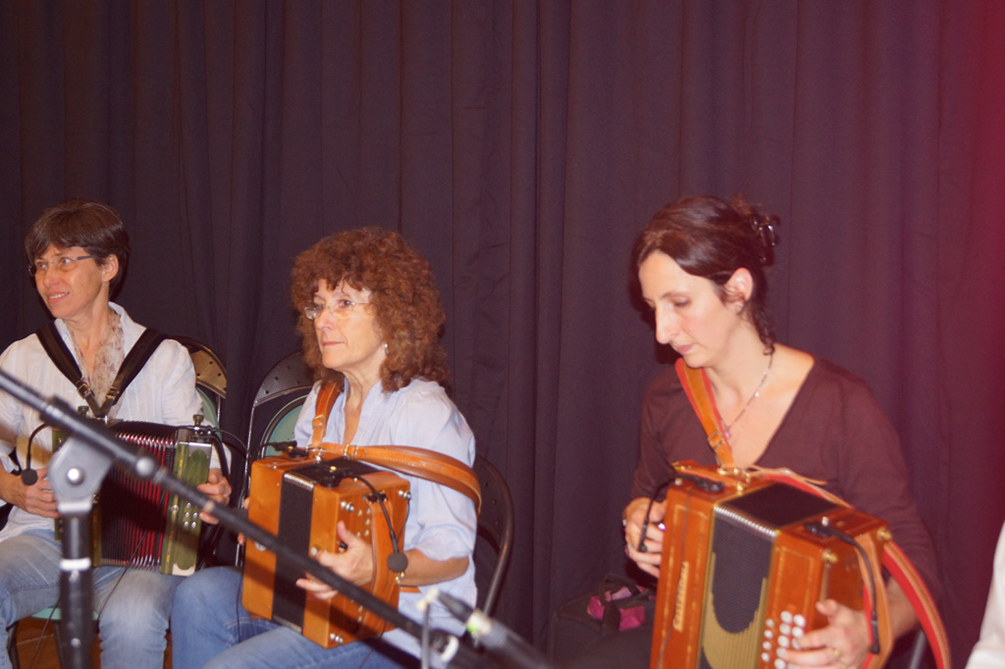 2013-11-23 veillee-cadanses-folk (163)