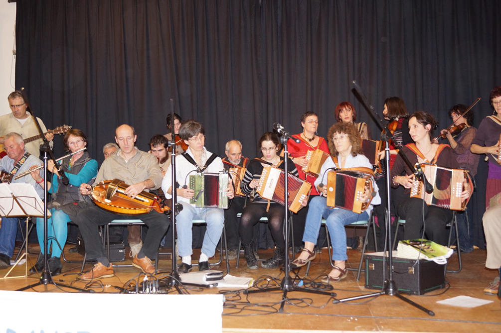 2013-11-23 veillee-cadanses-folk (188)