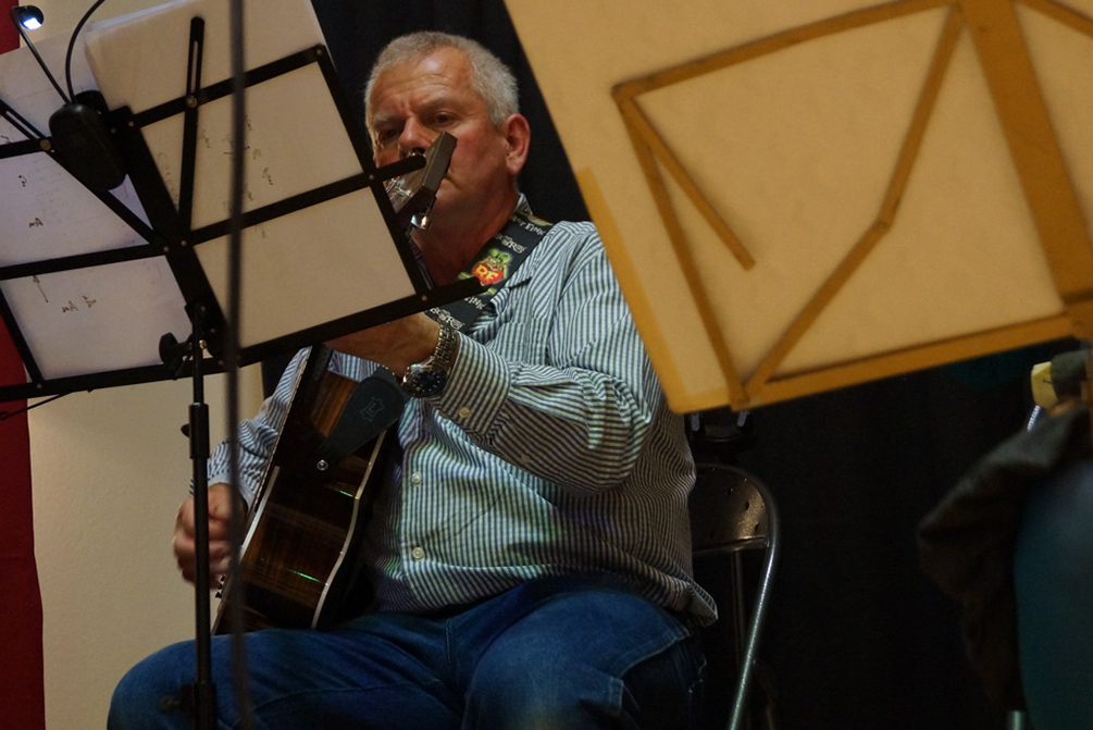2013-11-23 veillee-cadanses-folk (171)