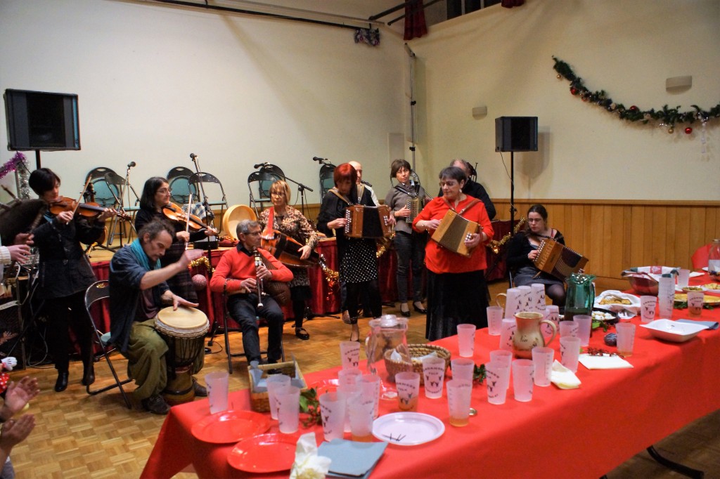 2018-12-31-reveillon CaDansesFolk (146).jpg