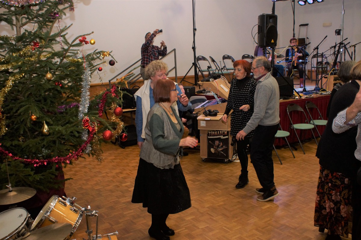 2019-12-31-reveillon-Cadanse-folk (157).jpg